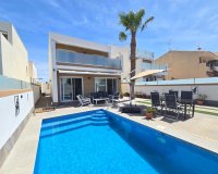 Resale - Villa -
Pilar de la Horadada - Costa Blanca