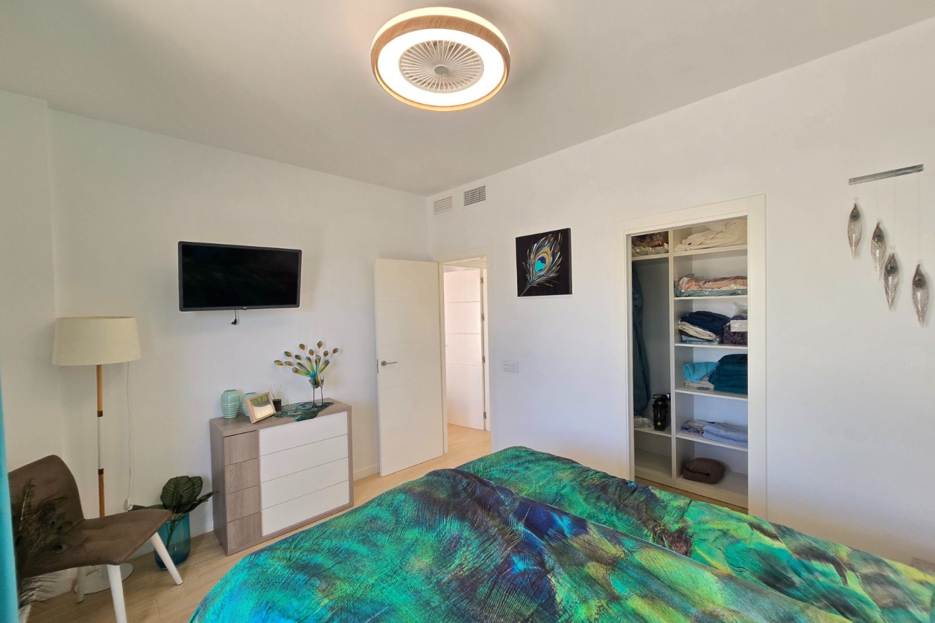 Resale - Villa -
Pilar de la Horadada - Costa Blanca