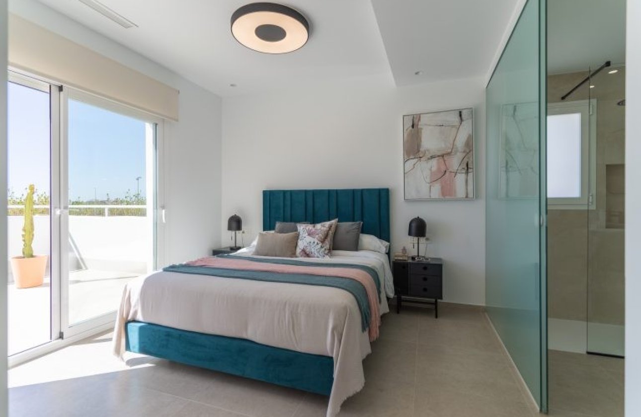 Resale - Villa -
Pilar de la Horadada - Costa Blanca