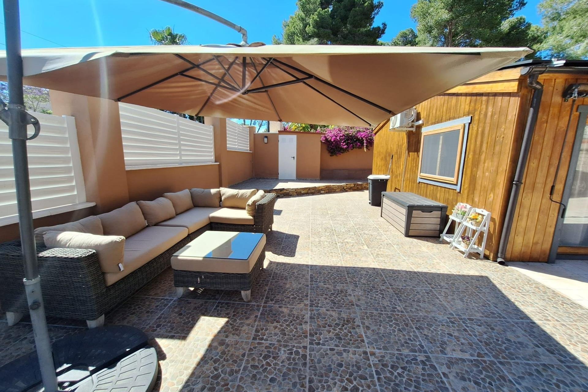 Resale - Villa -
Pilar de la Horadada - Pinar de Campoverde