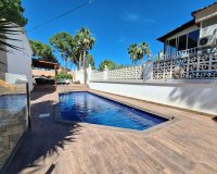 Resale - Villa -
Pilar de la Horadada - Pinar de Campoverde
