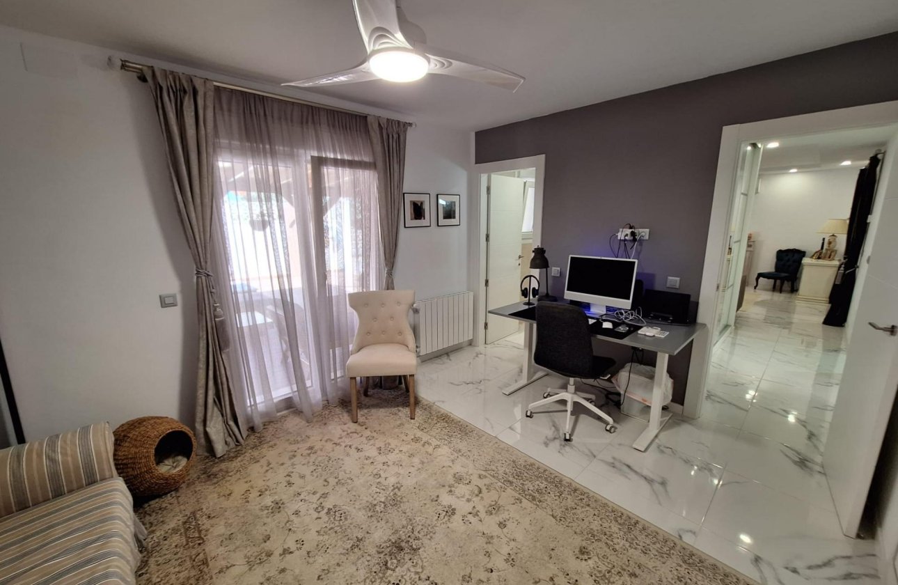 Resale - Villa -
Pilar de la Horadada - Pinar de Campoverde