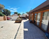 Resale - Villa -
Pilar de la Horadada - Pinar de Campoverde