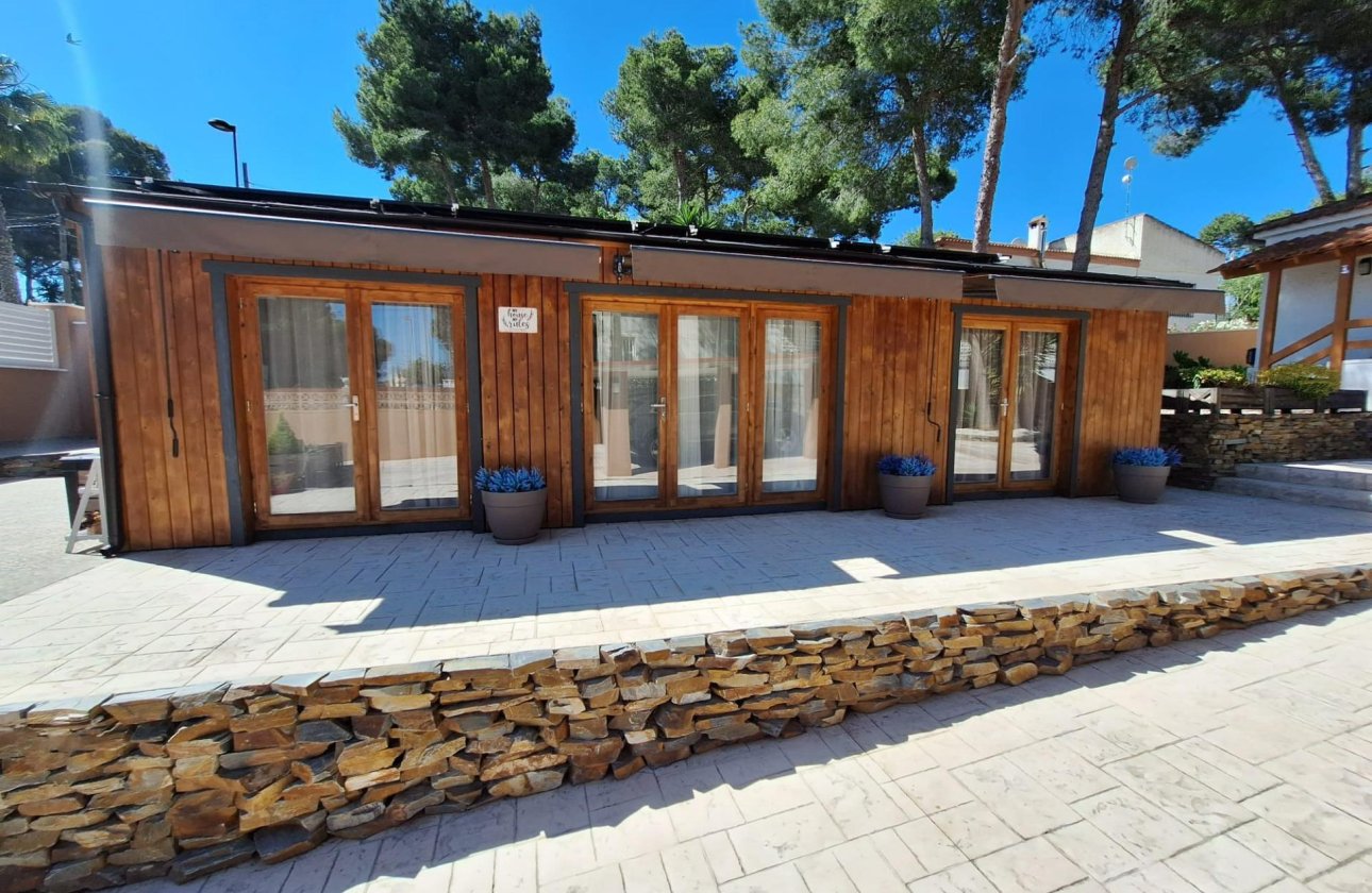 Resale - Villa -
Pilar de la Horadada - Pinar de Campoverde