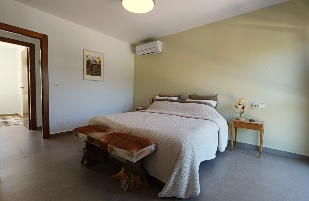 Resale - Villa -
Pilar de la Horadada - Pinar de Campoverde
