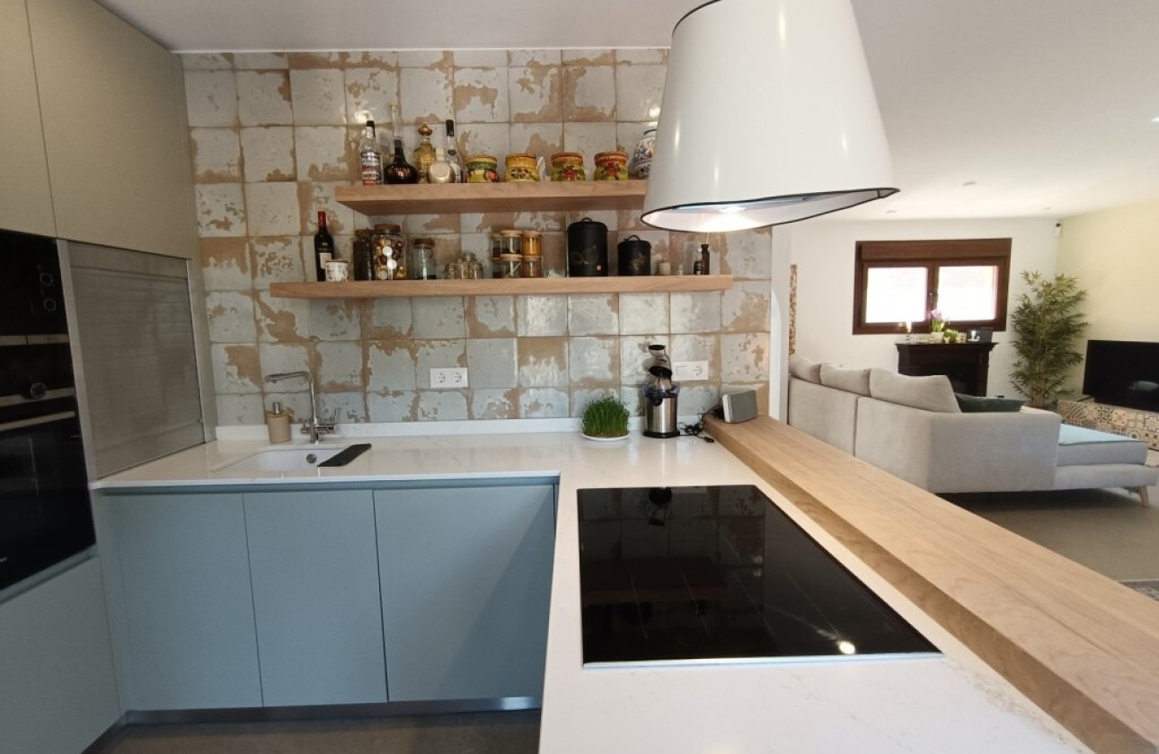 Resale - Villa -
Pilar de la Horadada - Pinar de Campoverde