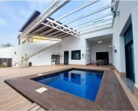 Resale - Villa -
Pilar de la Horadada - Torre De La Horadada