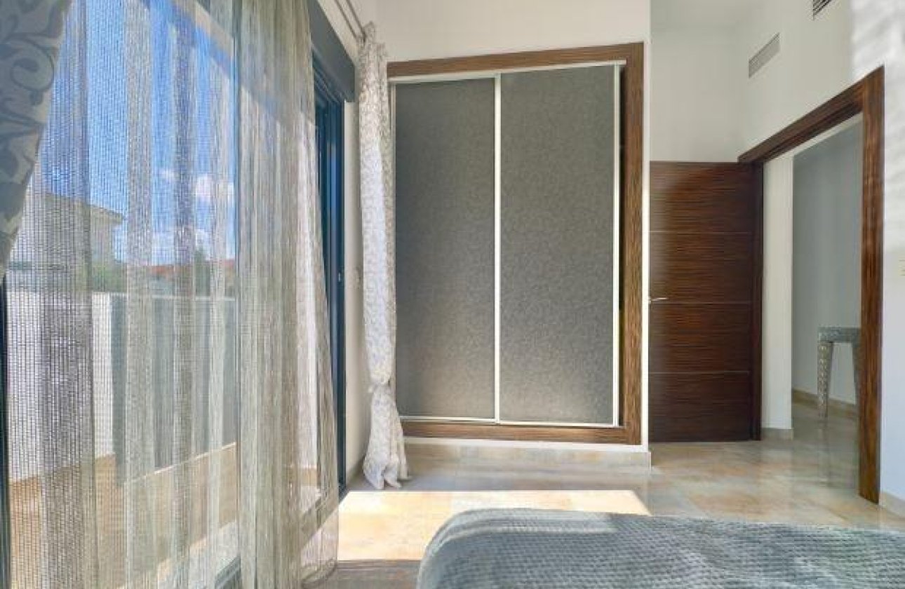 Resale - Villa -
Pilar de la Horadada - Torre De La Horadada