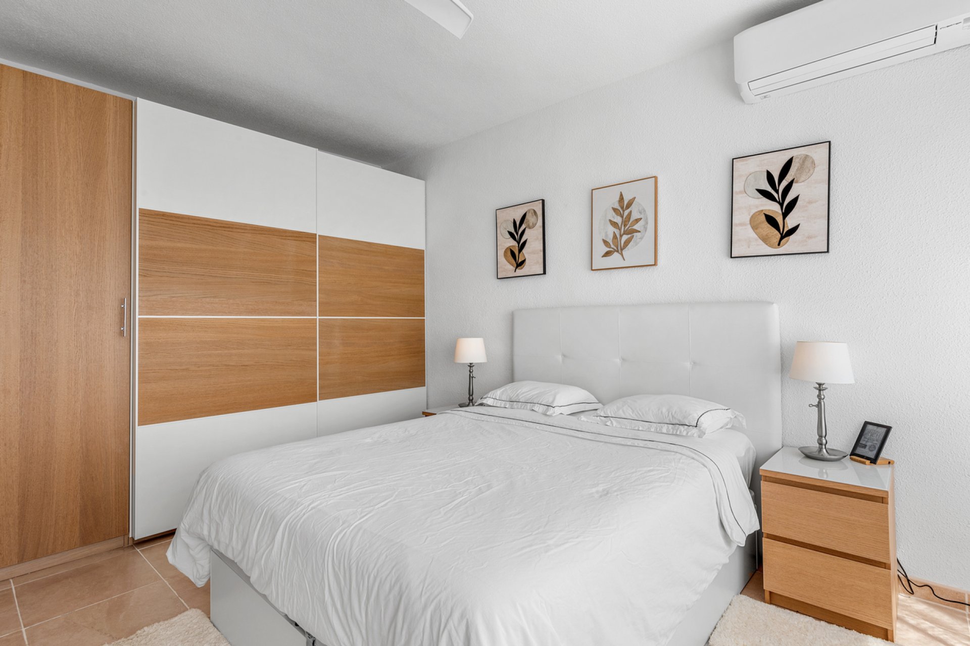 Resale - Villa -
Pinar de Campoverde - Costa Blanca