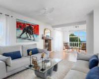 Resale - Villa -
Pinar de Campoverde - Costa Blanca