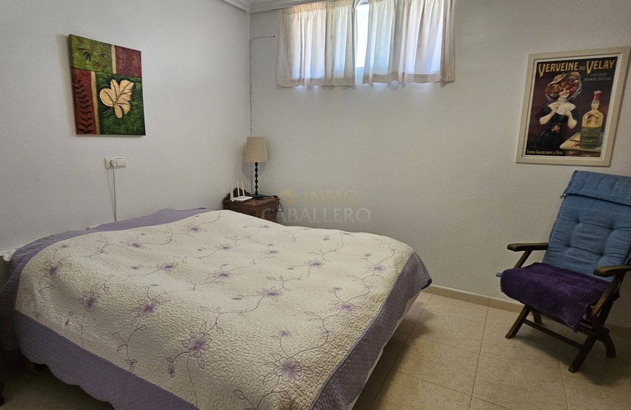 Resale - Villa -
Pinar de Campoverde - Inland