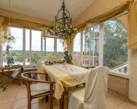 Resale - Villa -
Pinar de Campoverde - Inland