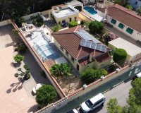 Resale - Villa -
Pinar de Campoverde - Inland