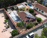 Resale - Villa -
Pinar de Campoverde - Inland