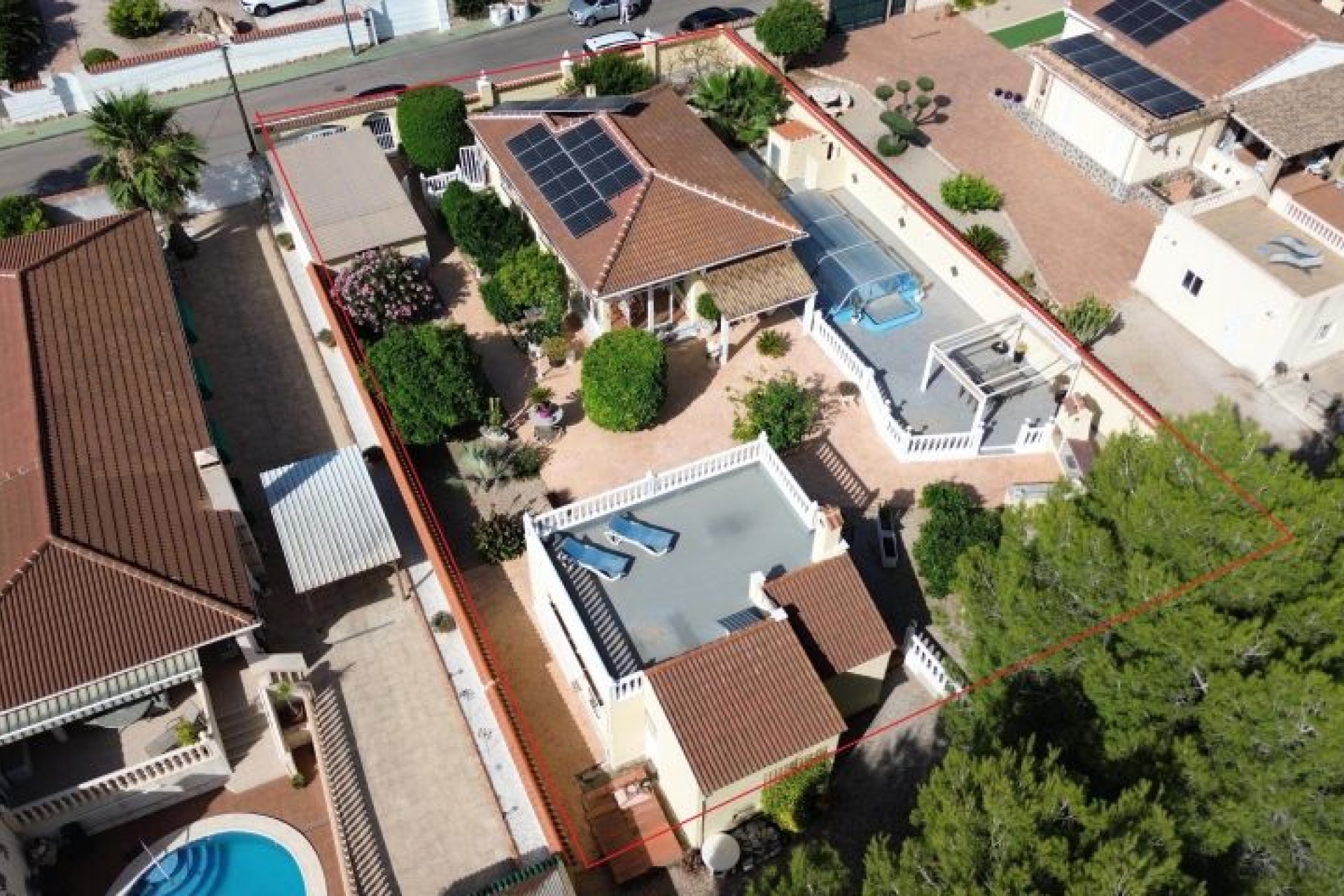 Resale - Villa -
Pinar de Campoverde - Inland