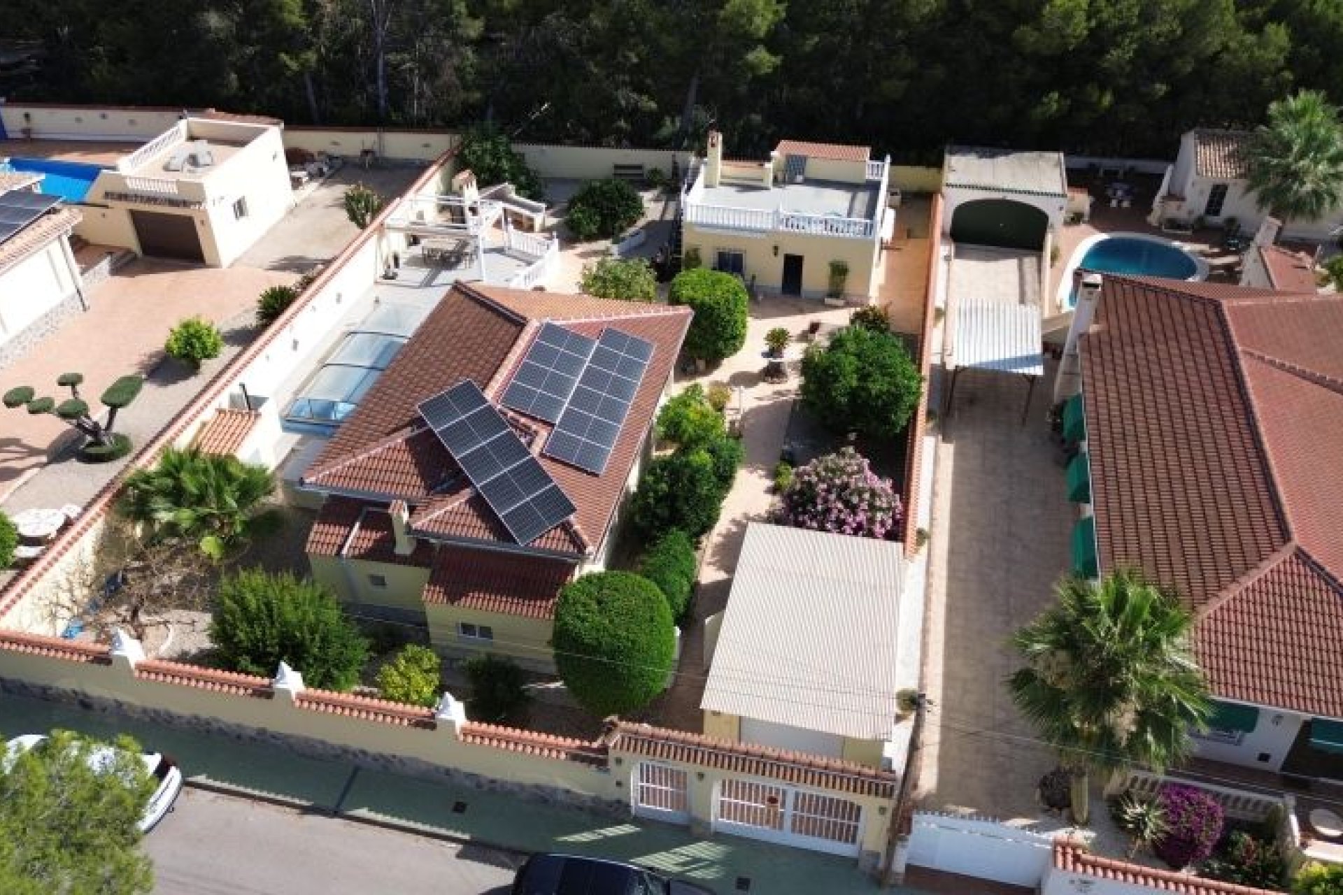 Resale - Villa -
Pinar de Campoverde - Inland