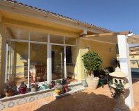Resale - Villa -
Pinar de Campoverde - Inland