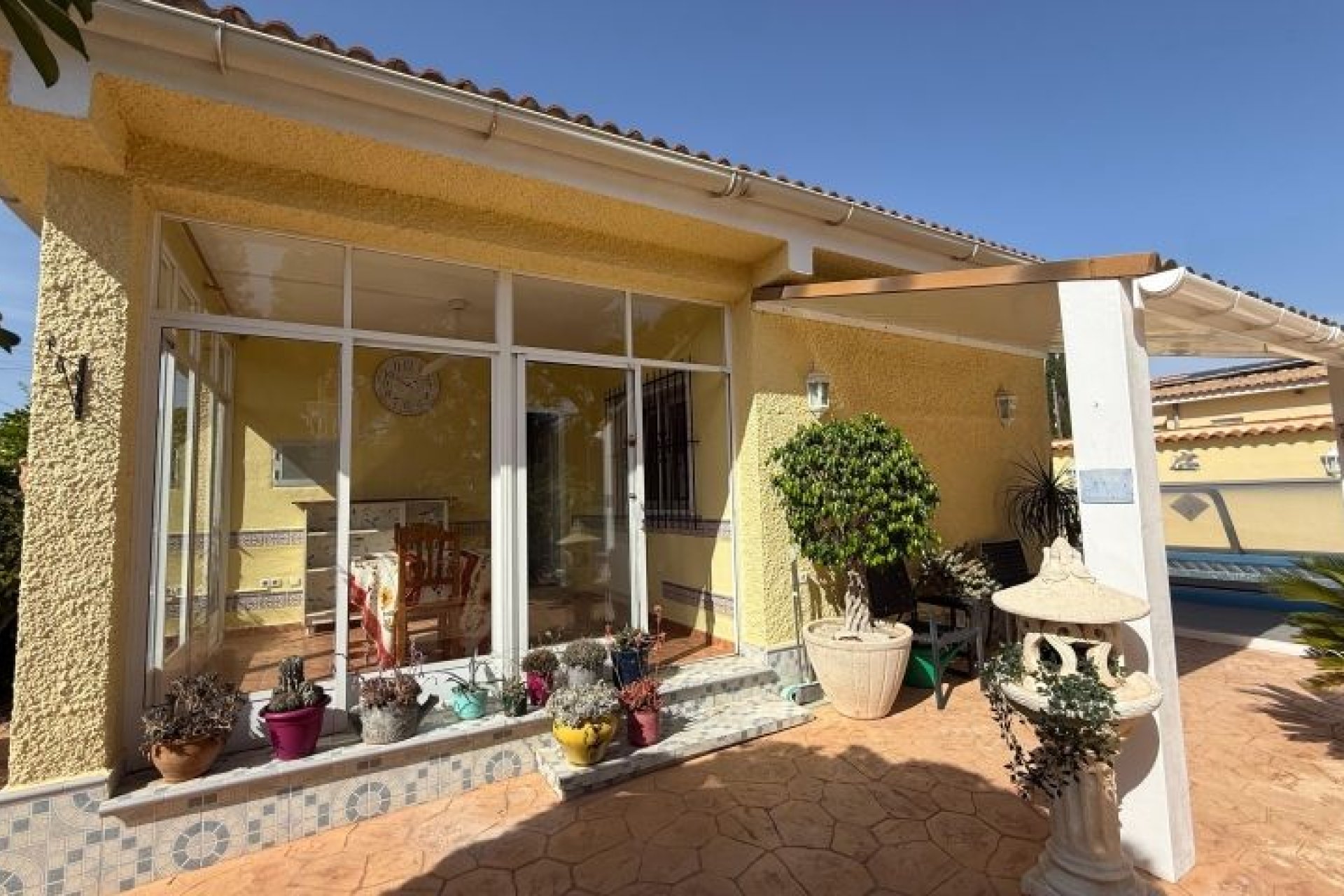 Resale - Villa -
Pinar de Campoverde - Inland