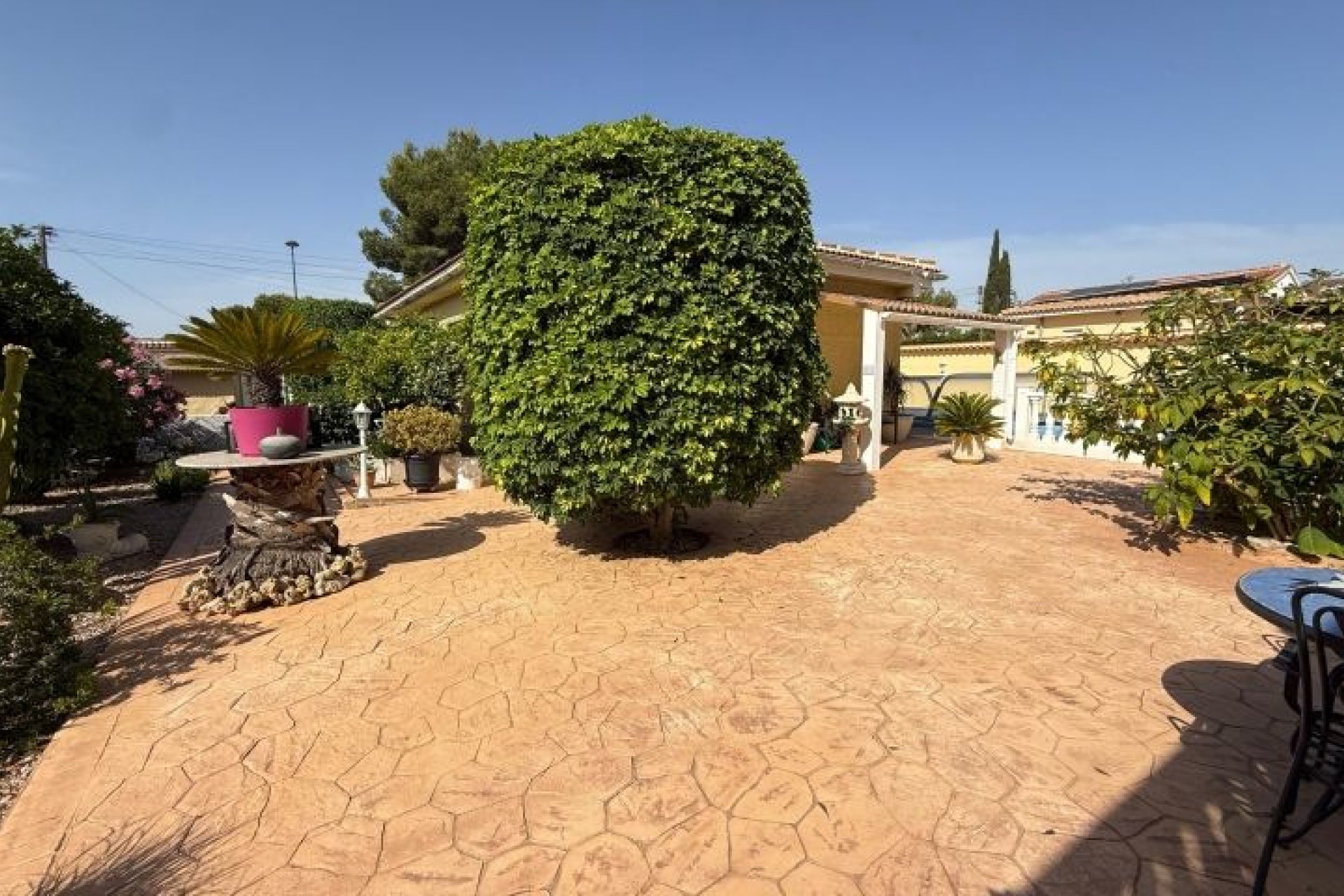 Resale - Villa -
Pinar de Campoverde - Inland
