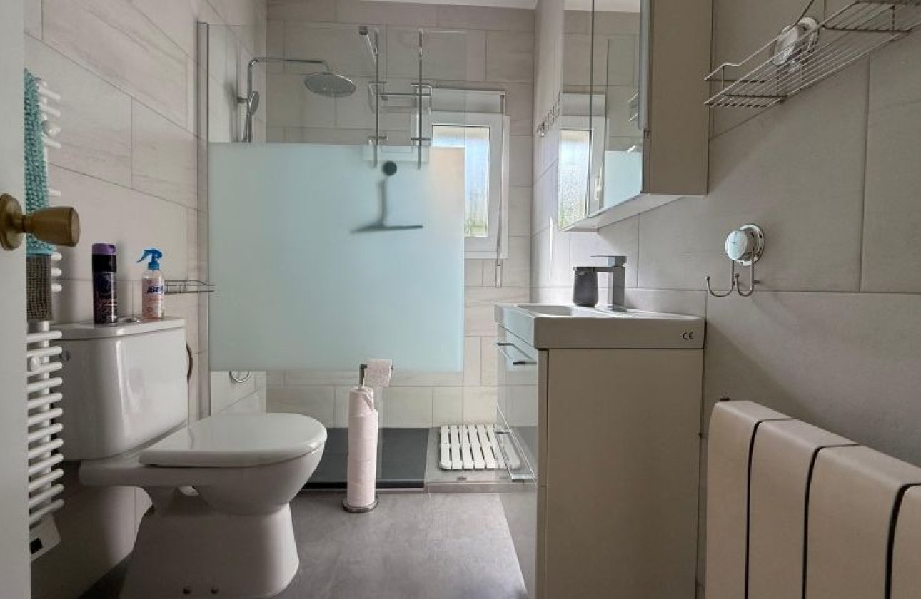 Resale - Villa -
Pinar de Campoverde - Inland