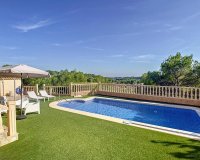 Resale - Villa -
Pinar de Campoverde - Inland