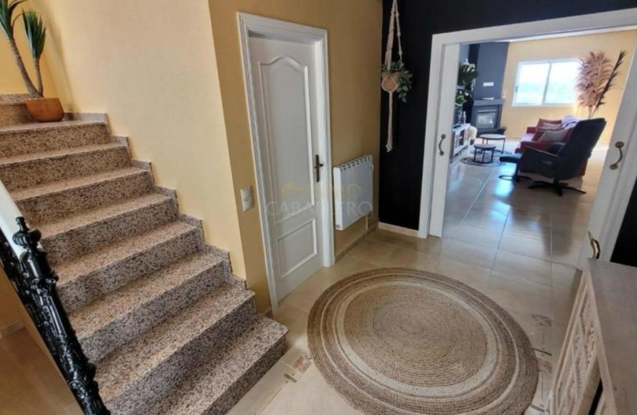 Resale - Villa -
Pinar de Campoverde - Inland