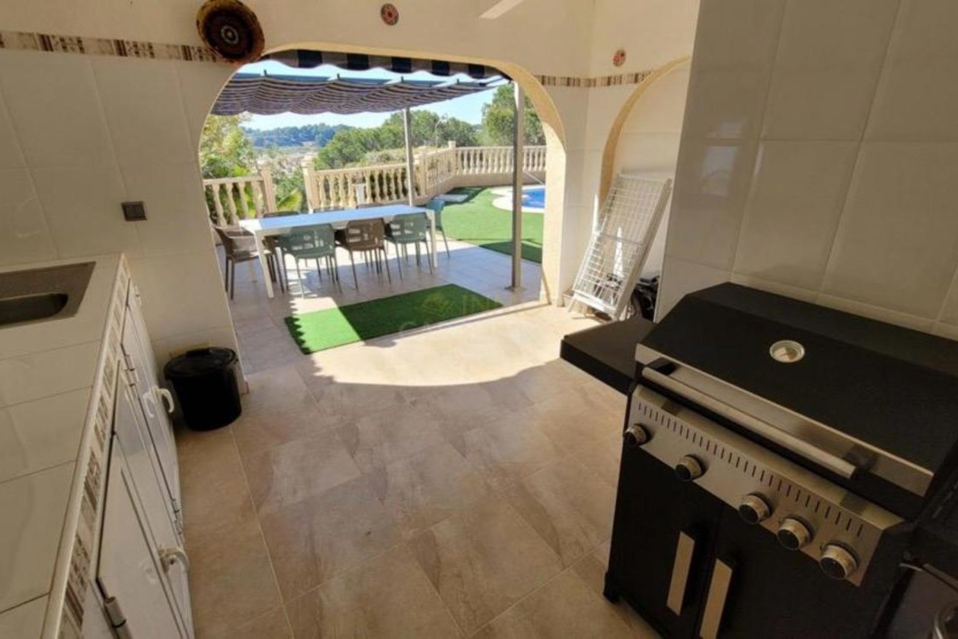 Resale - Villa -
Pinar de Campoverde - Inland