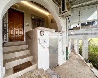 Resale - Villa -
Pinar de Campoverde - Inland