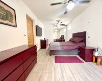 Resale - Villa -
Pinar de Campoverde - Inland