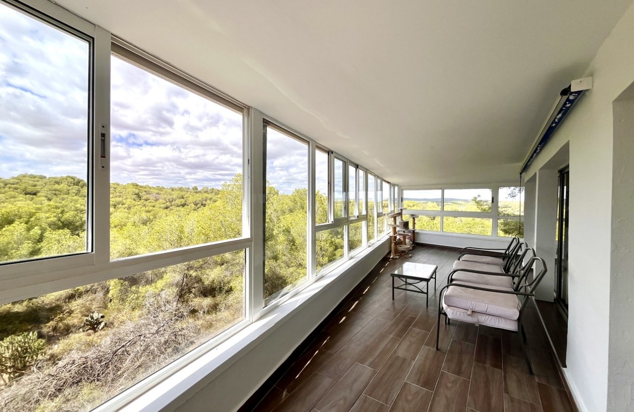 Resale - Villa -
Pinar de Campoverde - Inland
