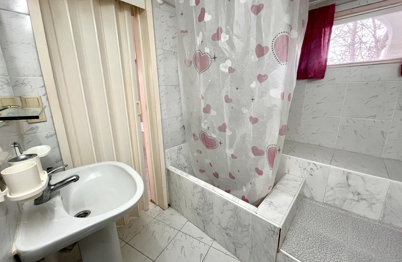 Resale - Villa -
Pinar de Campoverde - Inland