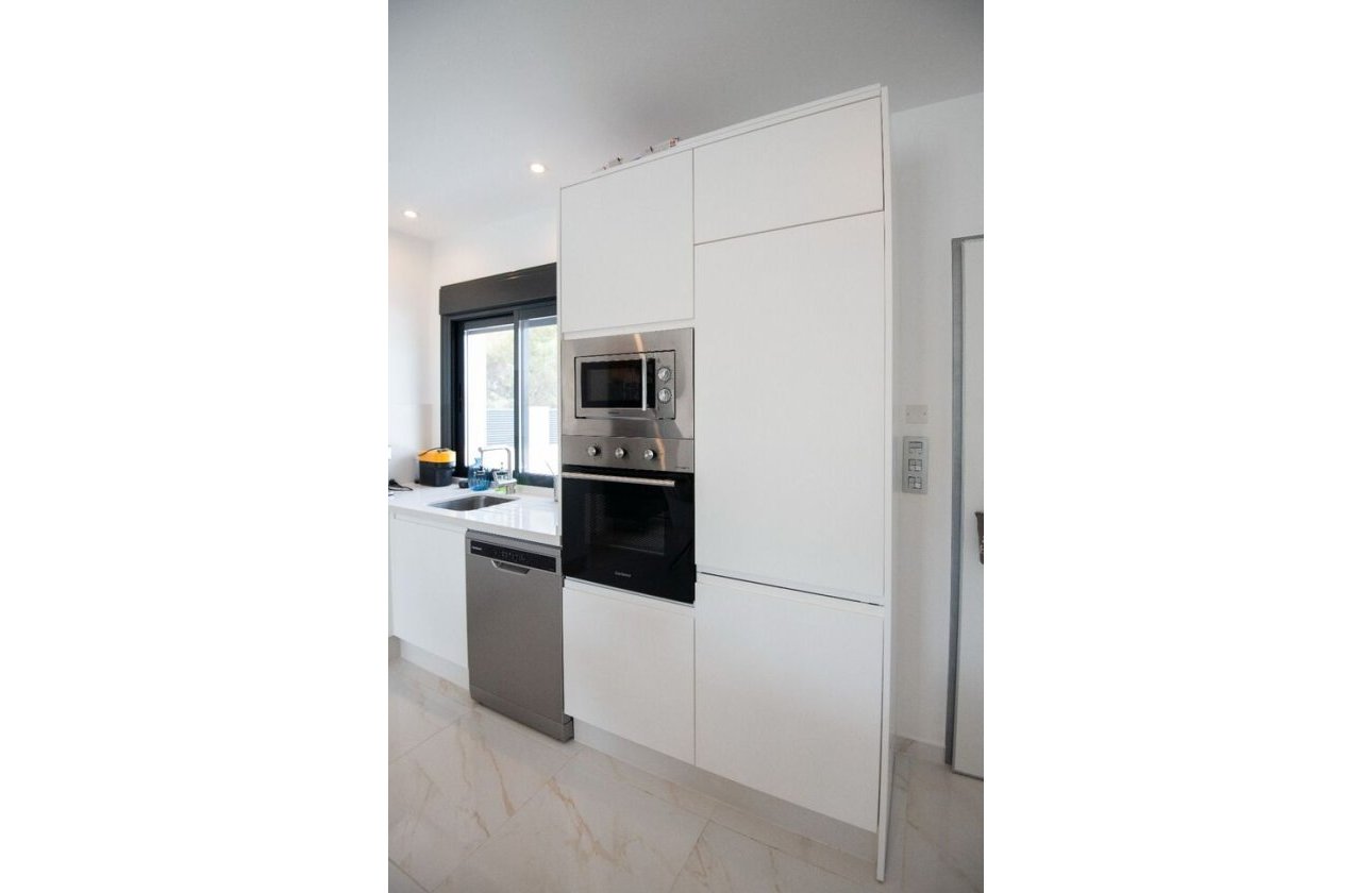 Resale - Villa -
Pinar de Campoverde - LOS ROMEROS