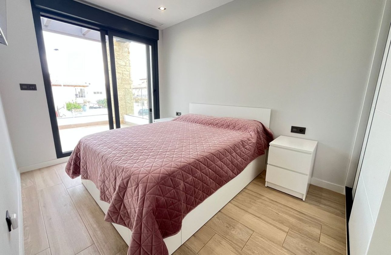 Resale - Villa -
Playa Flamenca - Costa Blanca