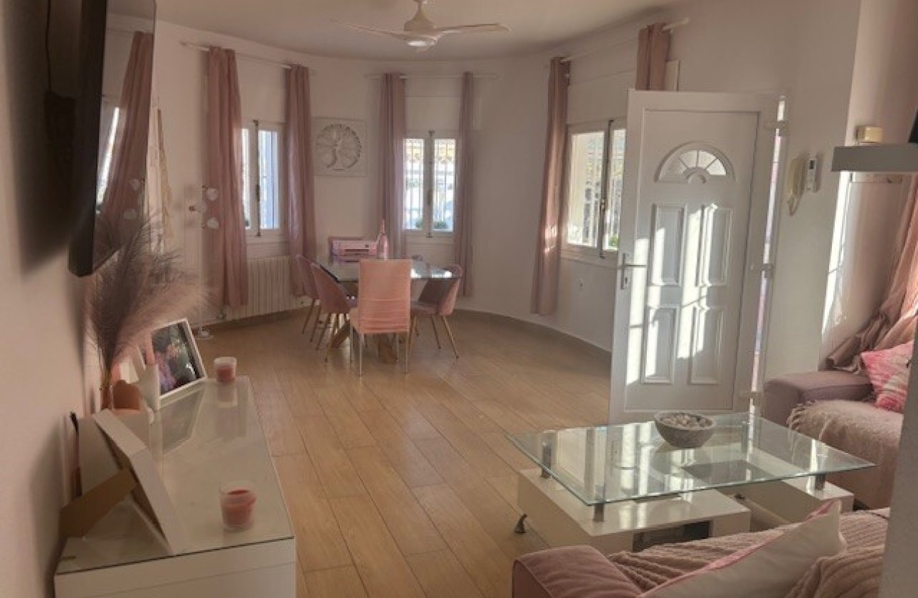 Resale - Villa -
Playa Flamenca - Costa Blanca