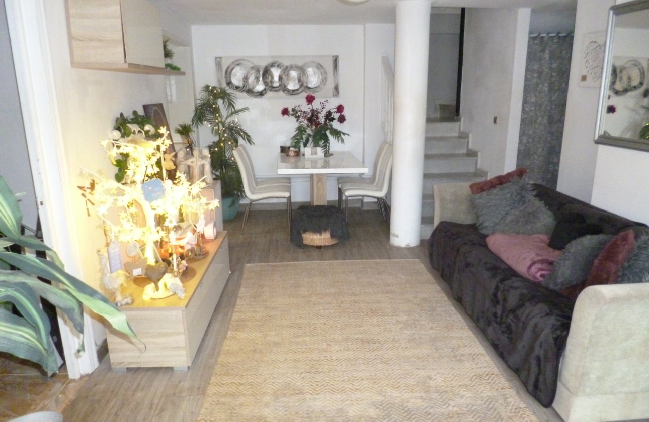 Resale - Villa -
Playa Flamenca - Costa Blanca