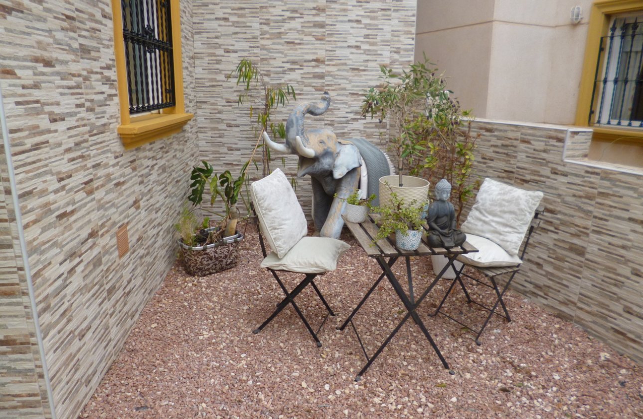 Resale - Villa -
Playa Flamenca - Costa Blanca