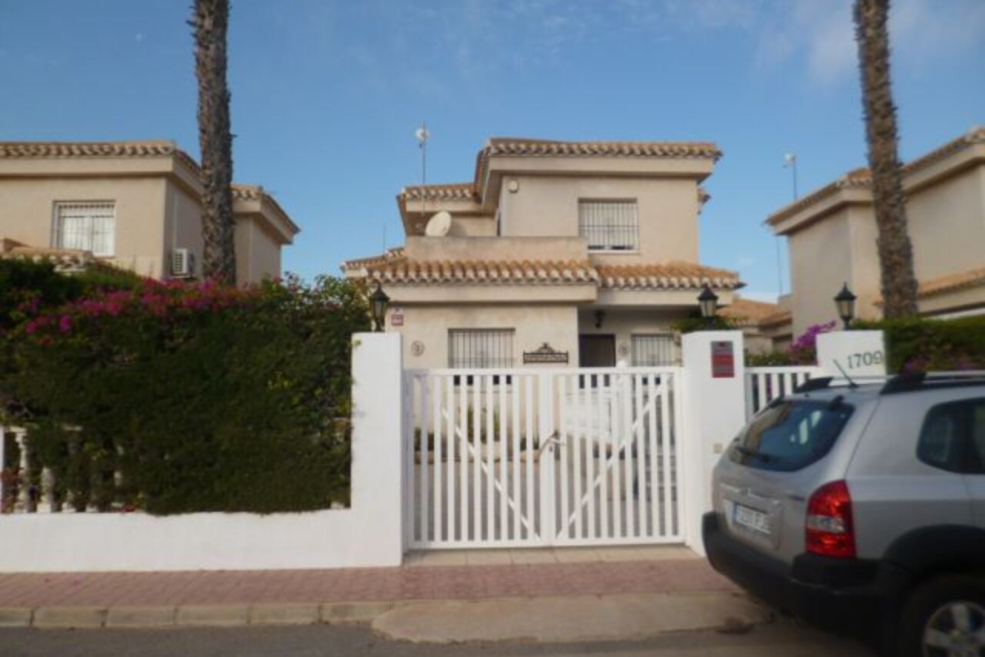 Resale - Villa -
Playa Flamenca - Costa Blanca