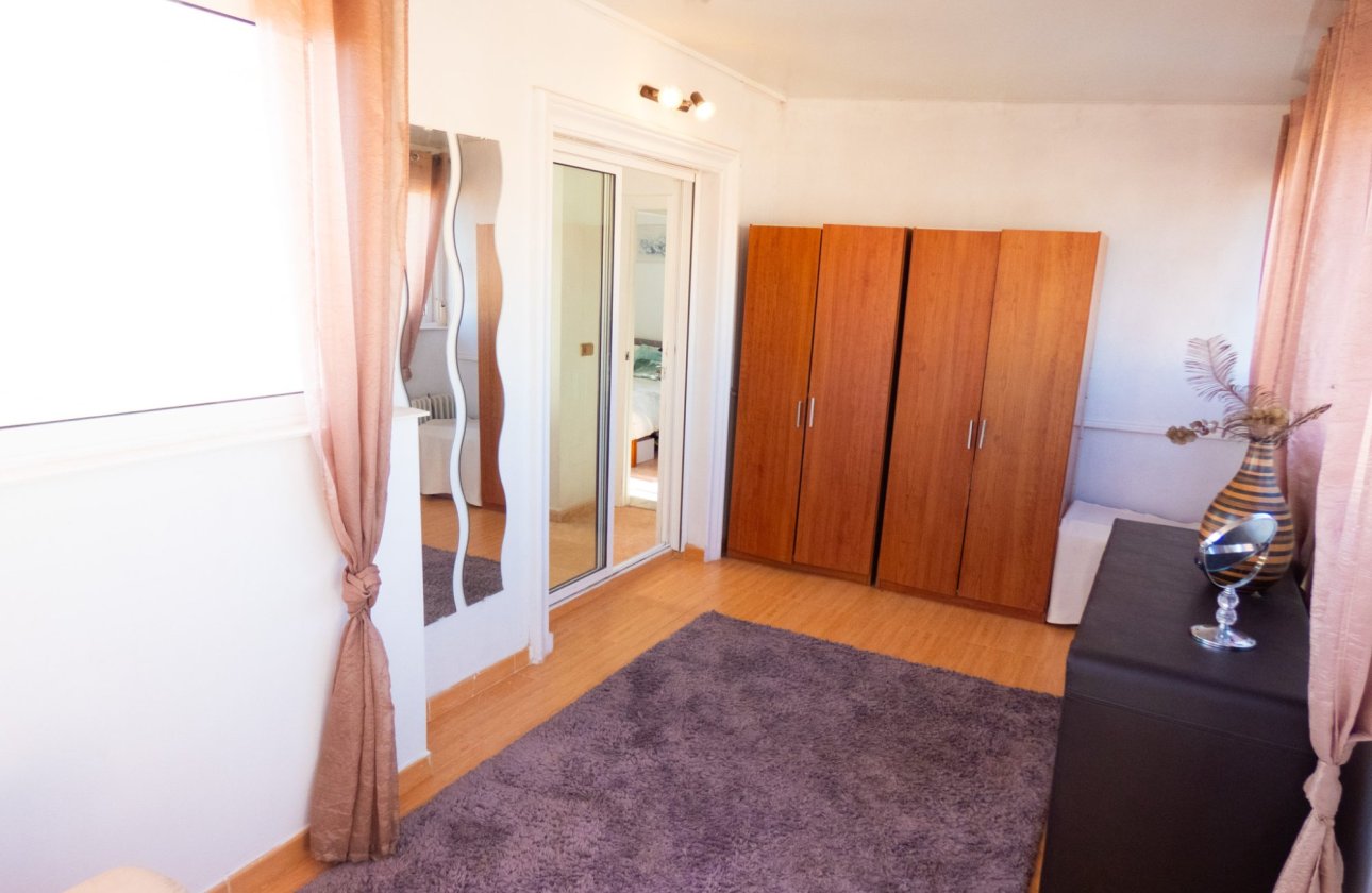 Resale - Villa -
Playa Flamenca - Costa Blanca