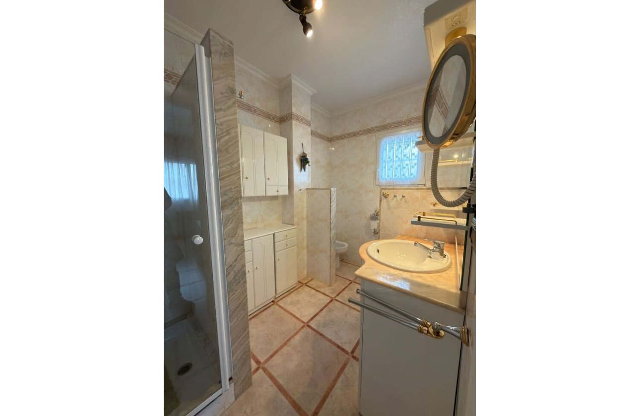 Resale - Villa -
Playa Flamenca - Costa Blanca