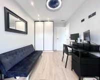 Resale - Villa -
Punta Prima - Costa Blanca