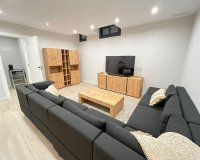 Resale - Villa -
Punta Prima - Costa Blanca