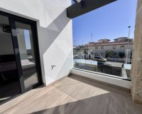 Resale - Villa -
Punta Prima - Costa Blanca