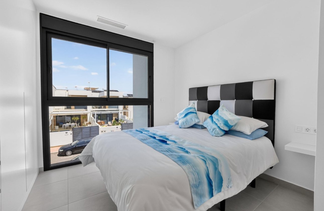 Resale - Villa -
Rojales - Benimar