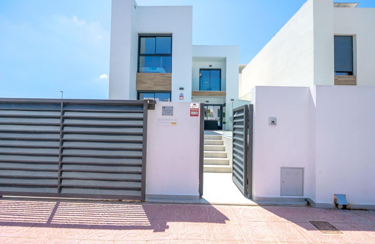 Resale - Villa -
Rojales - Benimar