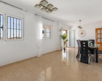 Resale - Villa -
Rojales - Campo De Golf La Marquesa