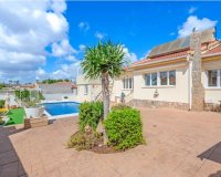 Resale - Villa -
Rojales - Ciudad Quesada