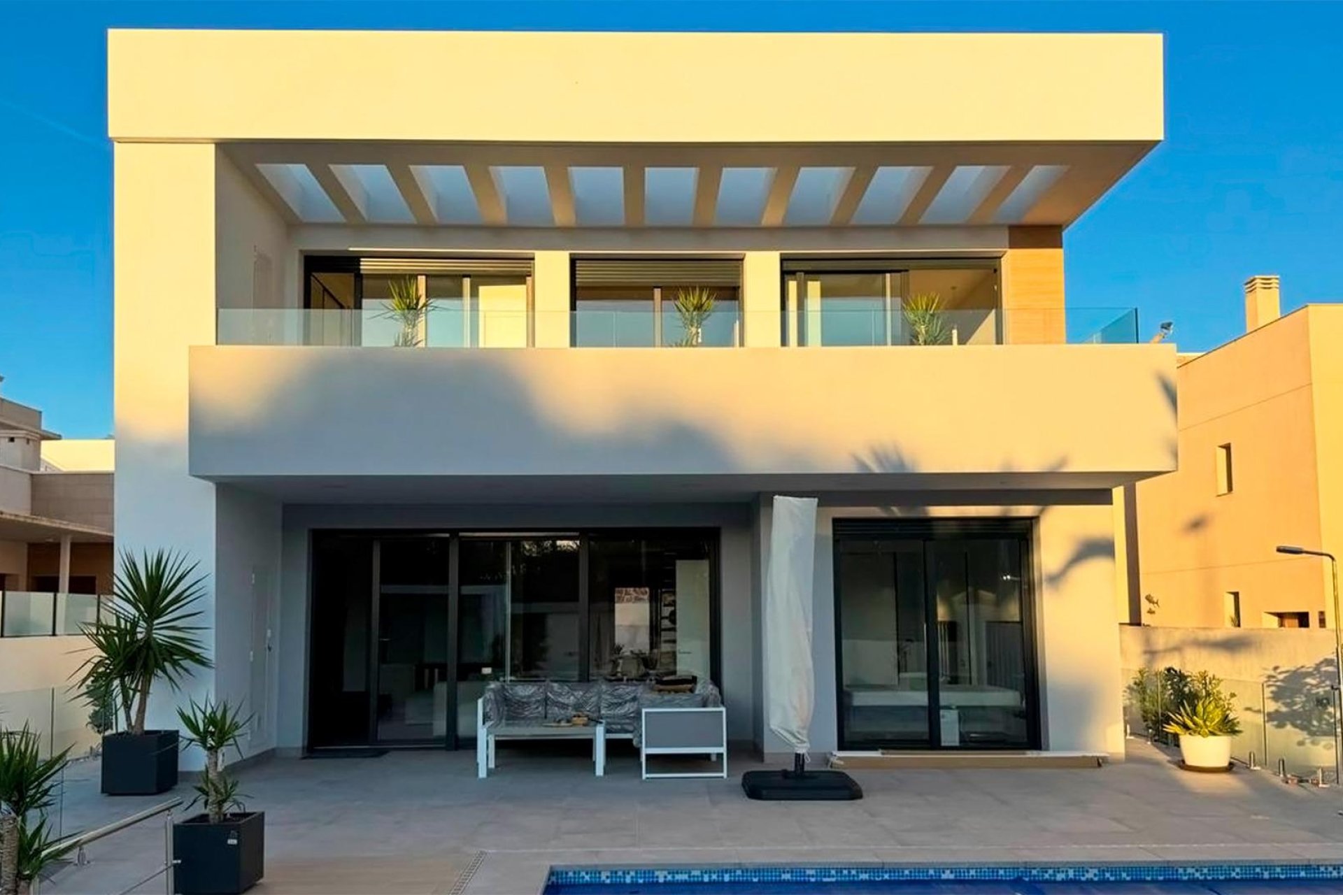 Resale - Villa -
Rojales - Ciudad Quesada
