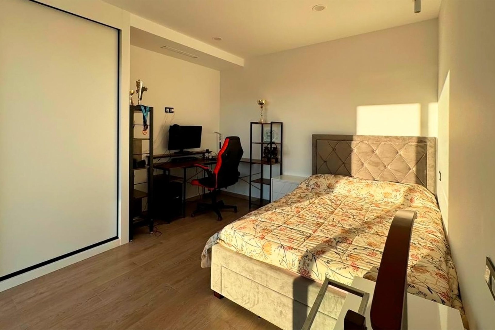 Resale - Villa -
Rojales - Ciudad Quesada