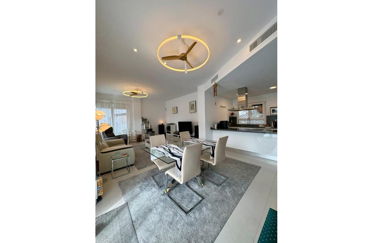 Resale - Villa -
Rojales - Costa Blanca