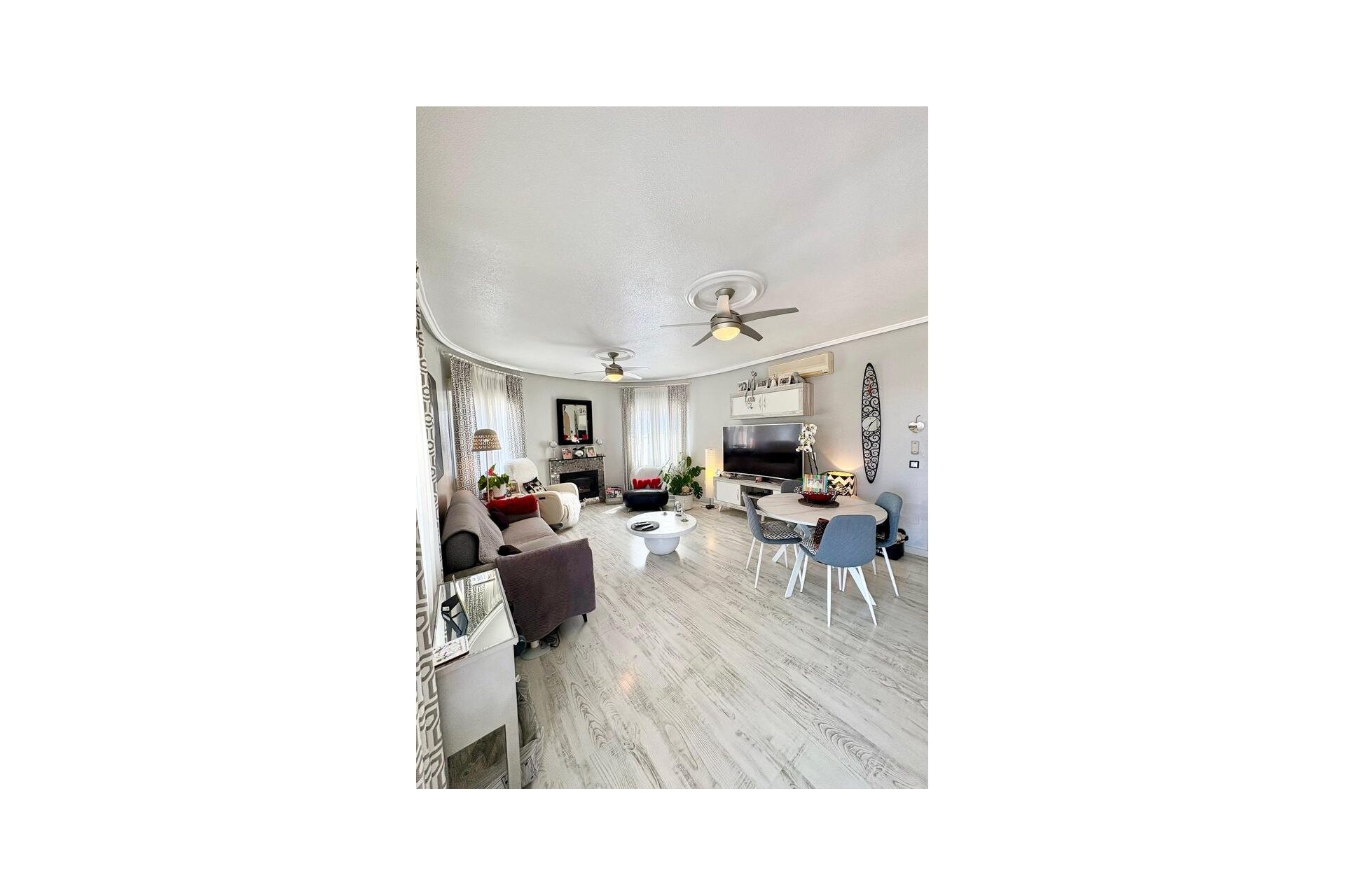 Resale - Villa -
Rojales - Costa Blanca
